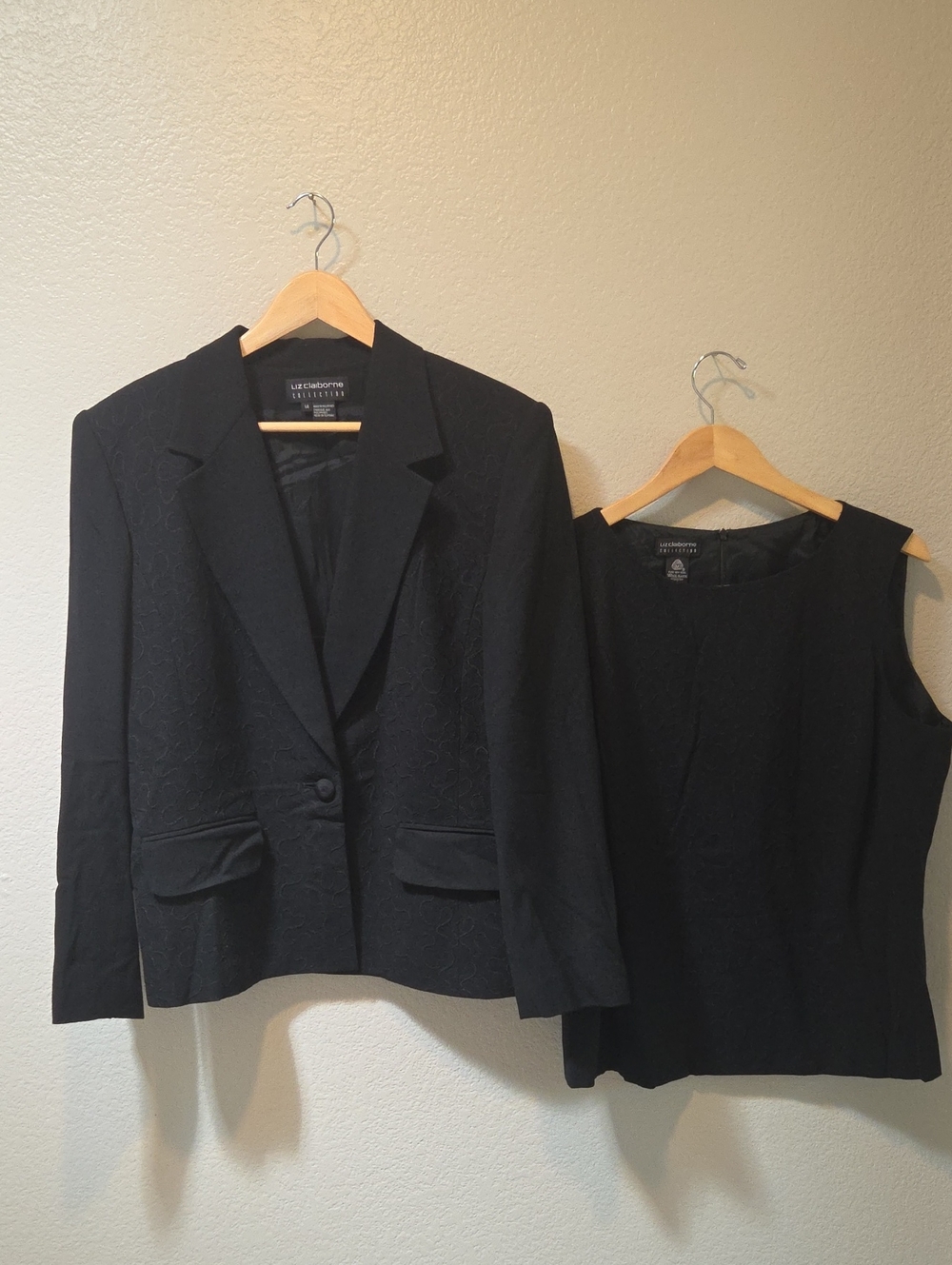 Vintage Liz Claiborne Collection Wool Blazer & Shell Set Size 14 Black 90s